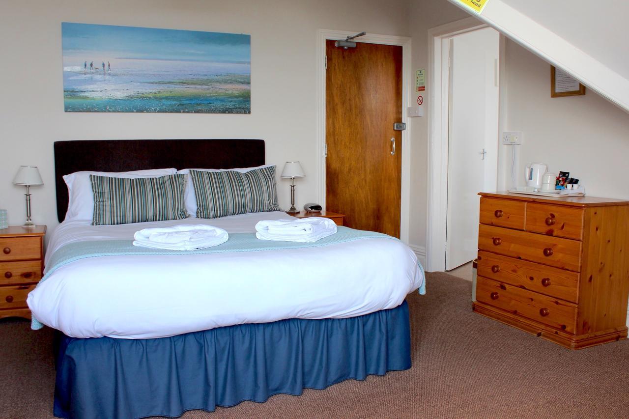 By The Sea Bed And Breakfast Eastbourne Eksteriør bilde