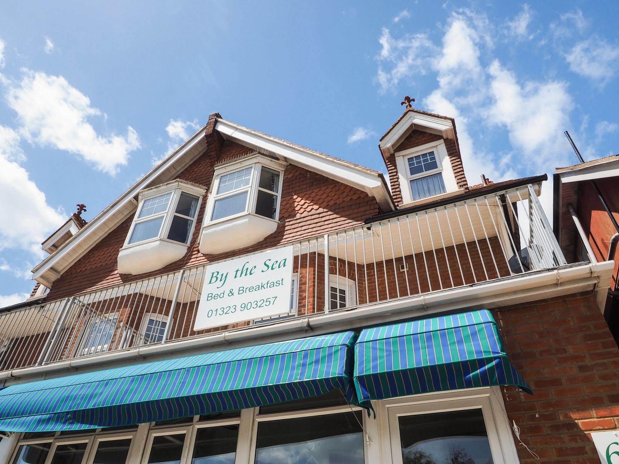 By The Sea Bed And Breakfast Eastbourne Eksteriør bilde